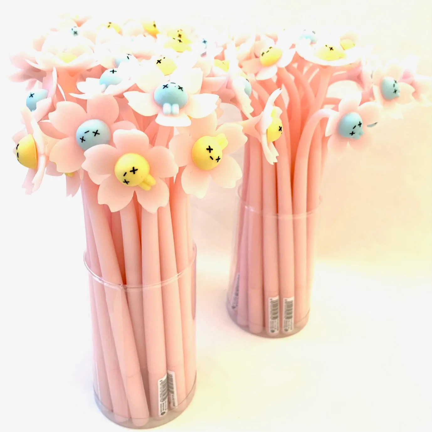 X 224192 SAKURA RABBIT FLOWER WIGGLE GEL PEN-DISCONTINUED