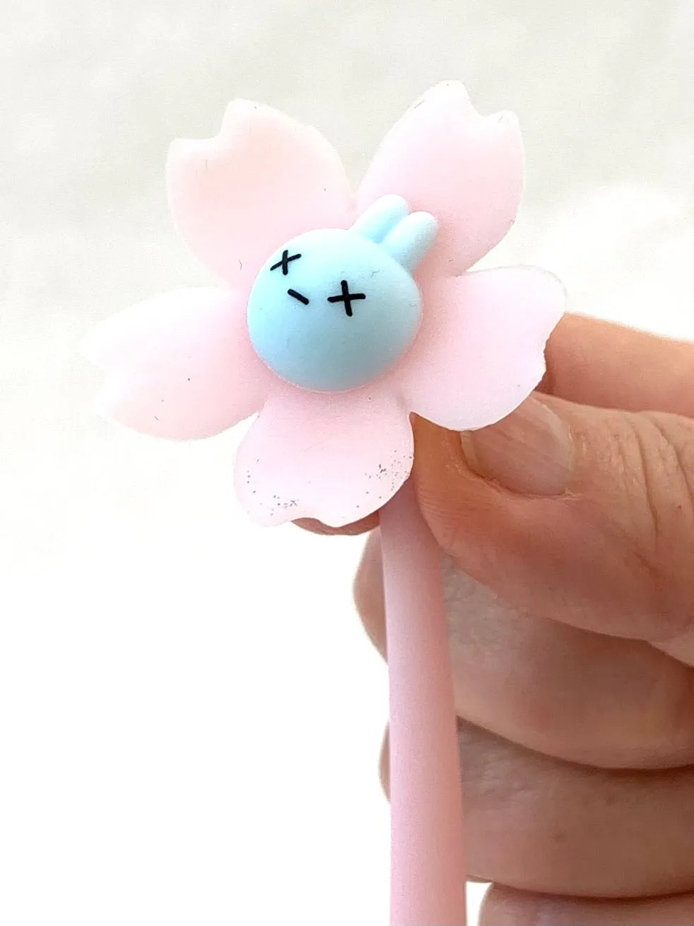 X 224192 SAKURA RABBIT FLOWER WIGGLE GEL PEN-DISCONTINUED