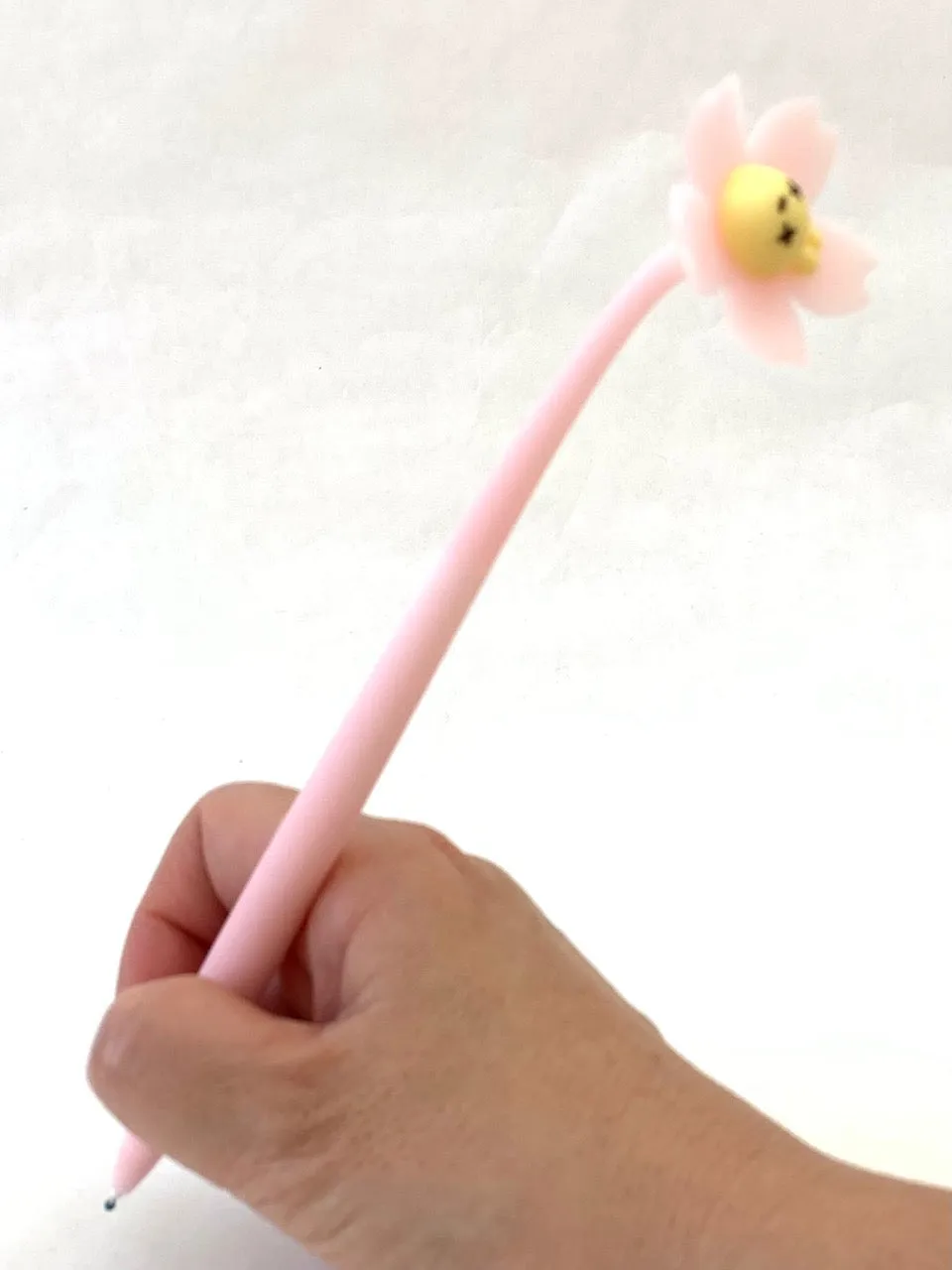 X 224192 SAKURA RABBIT FLOWER WIGGLE GEL PEN-DISCONTINUED